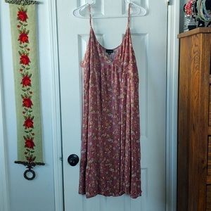 Zenobia Midi Dress in Dusty Rose w/ floral design NWT Size 3X